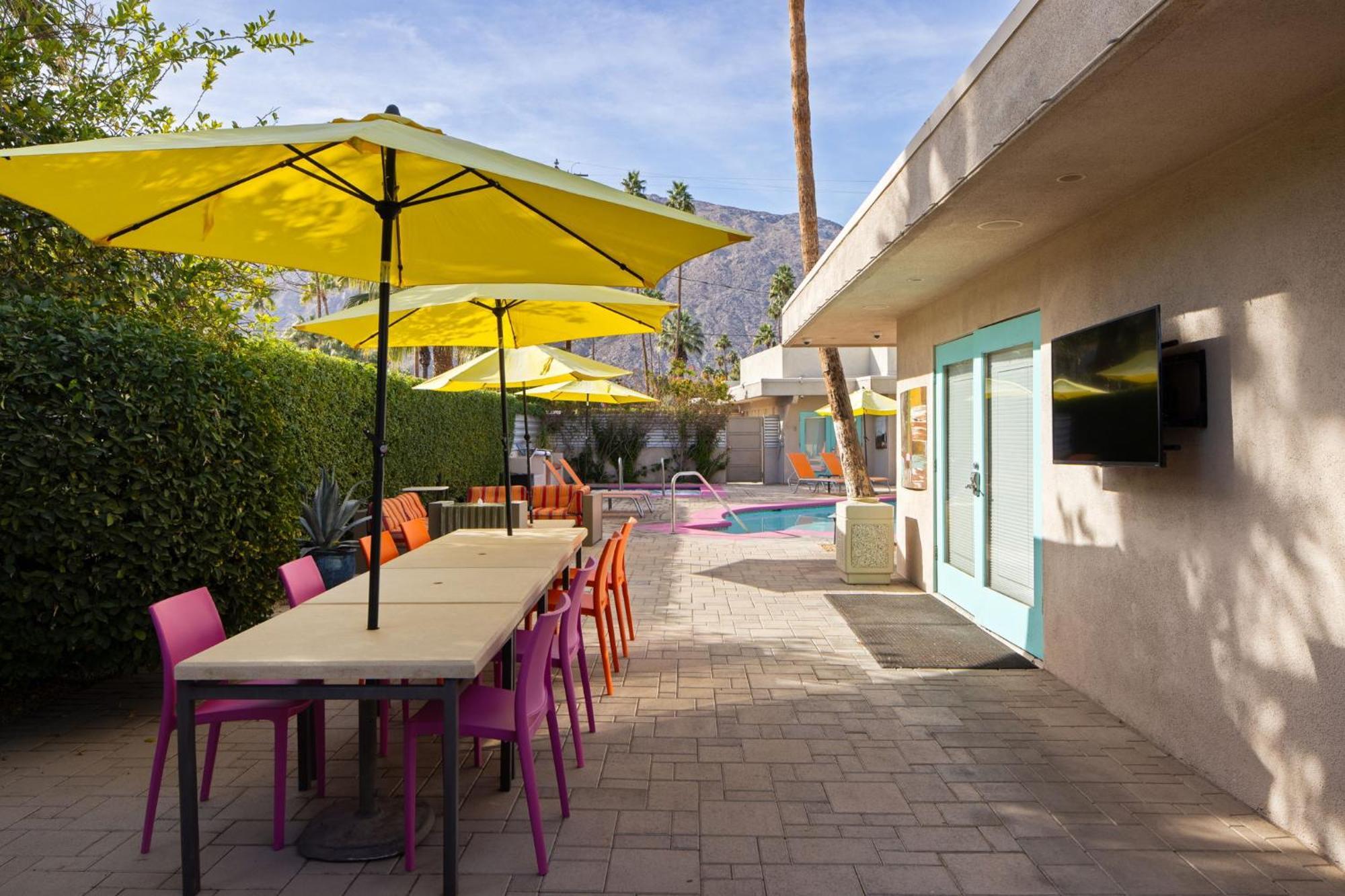 El Noa Noa Hotel Palm Springs Exterior photo