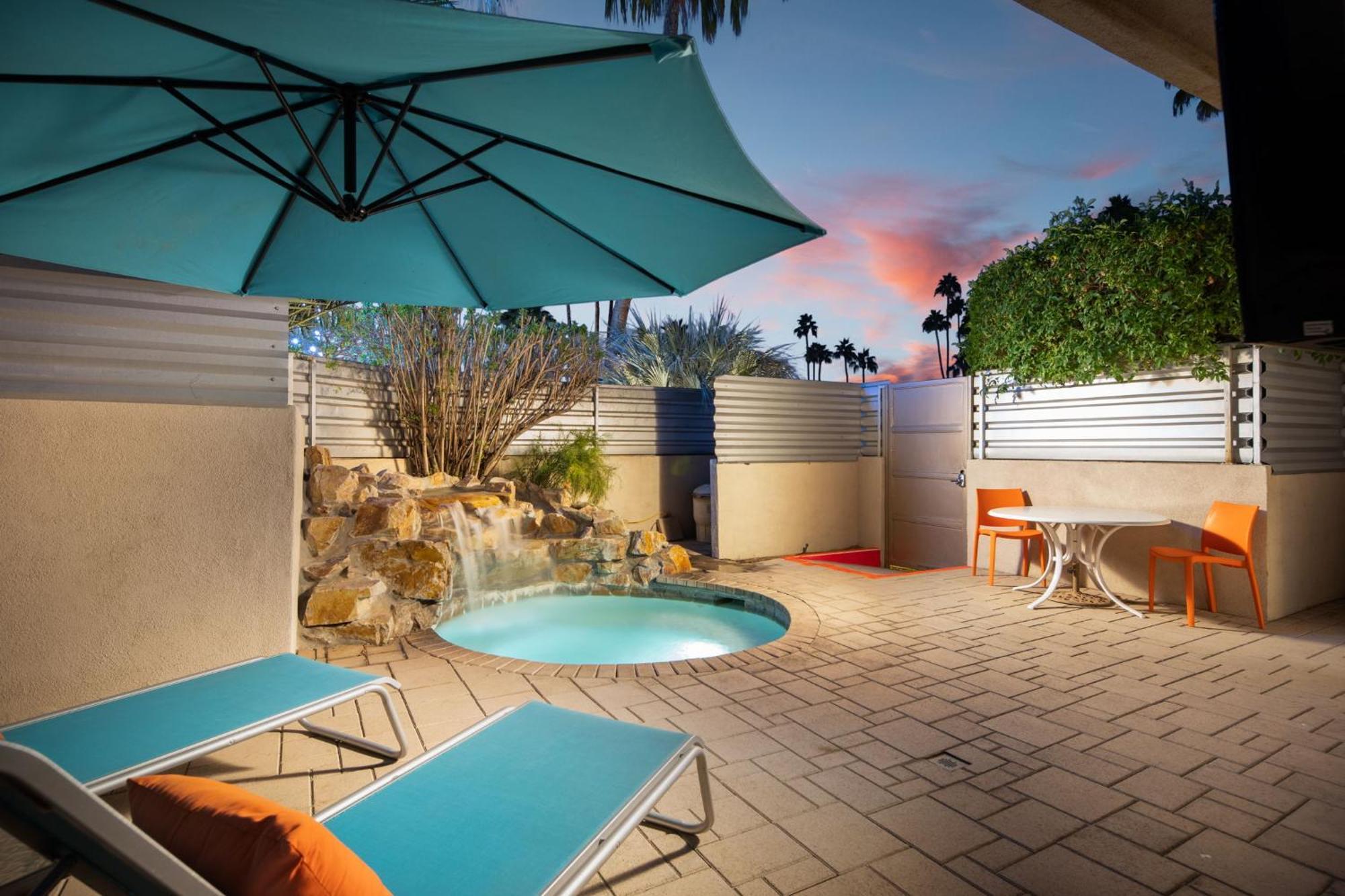 El Noa Noa Hotel Palm Springs Exterior photo