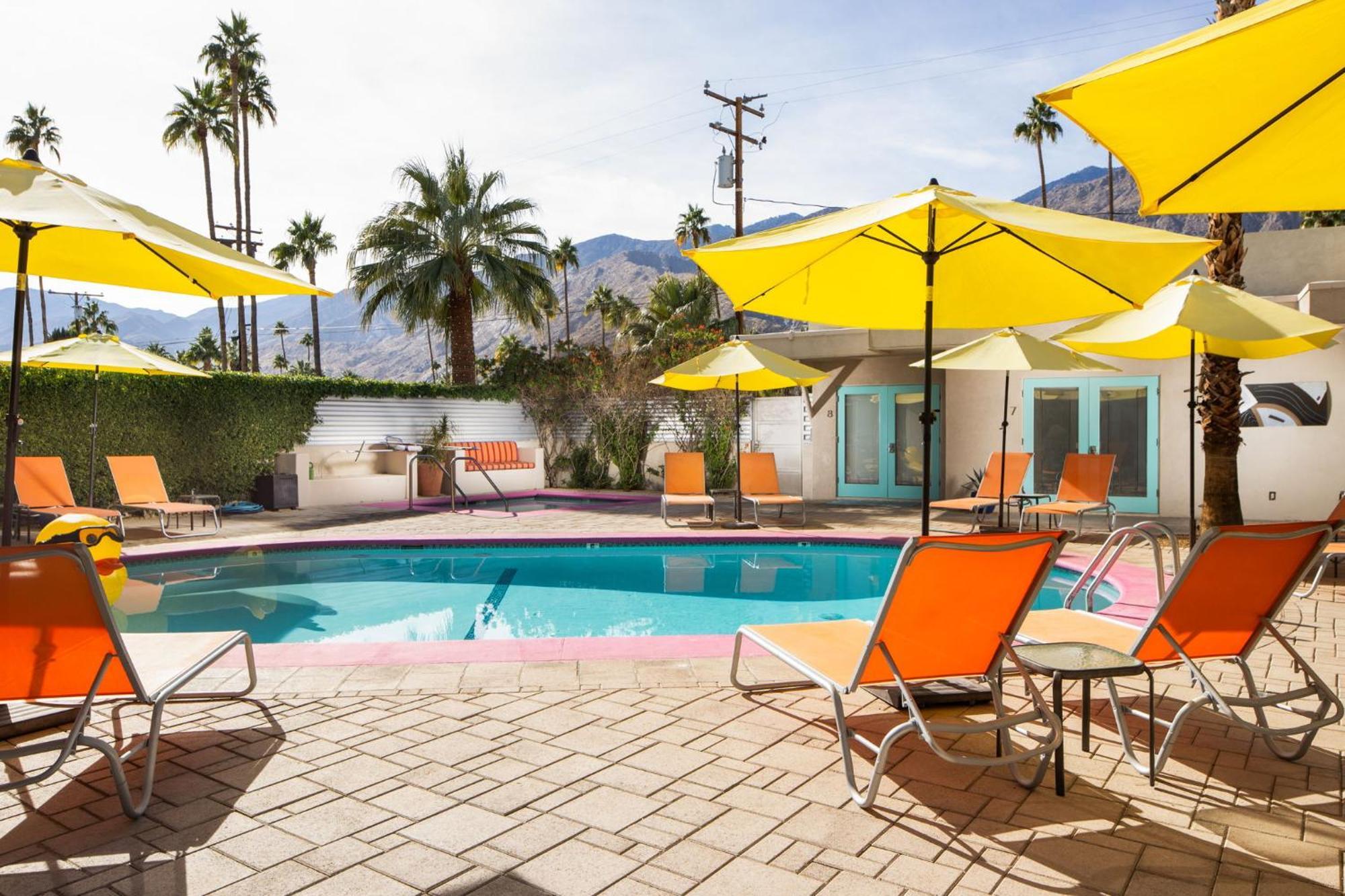 El Noa Noa Hotel Palm Springs Exterior photo